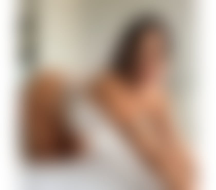 Escorts South West London Battersea - South West London - Photos for BRAZILLIAN CURLY HAIR 🇧🇷🥰