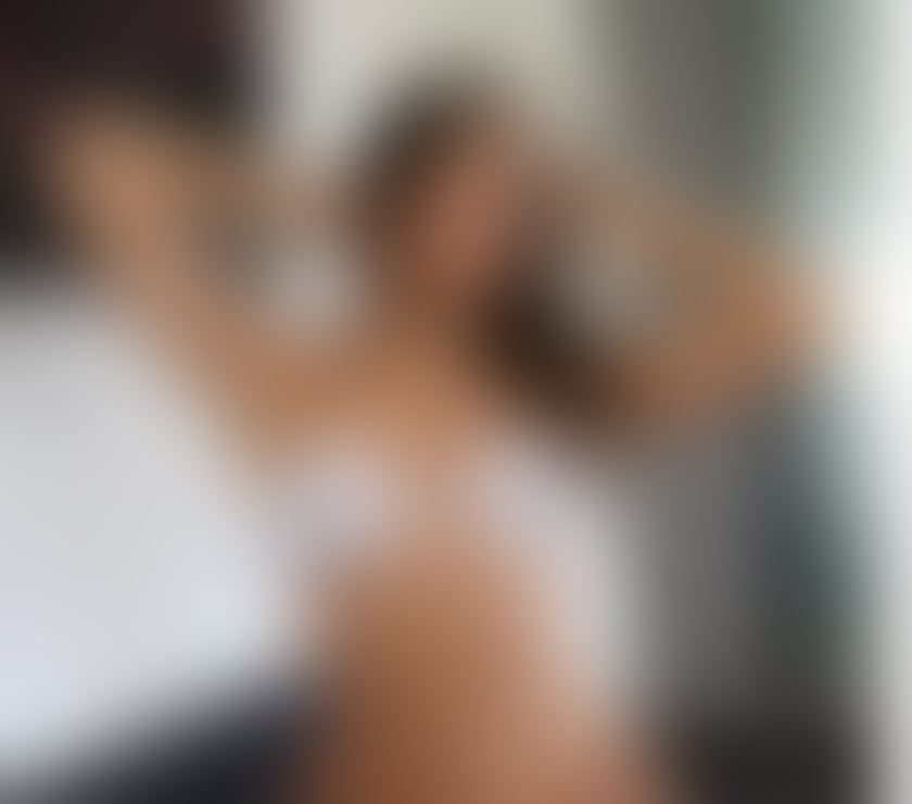 Escorts South West London Battersea - South West London - Photos for BRAZILLIAN CURLY HAIR 🇧🇷🥰