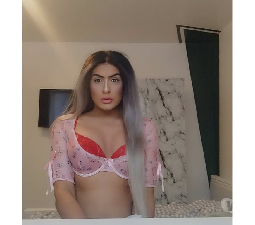 Trans Escorts Bedfordshire Luton - Photos for Baddie Princess Yasmin Cain