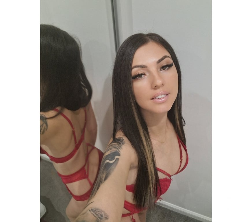 Escorts Staffordshire Stoke-on-Trent - Photos for 🔥Petite 🔥Sabrina 🔥real 🔥photos 🔥