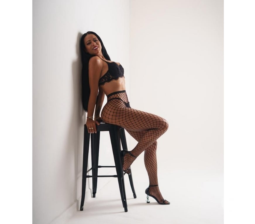Escorts West London Hounslow - Photos for I'm back my loves, let's Party,come on🍷Jessica