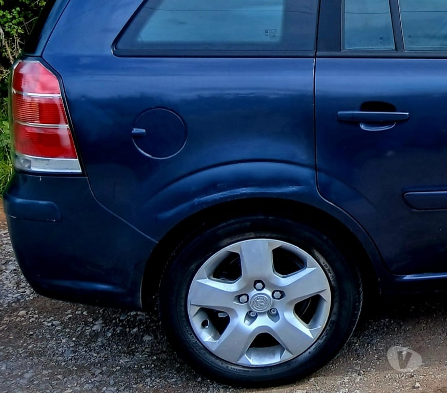 used cars for sale Gloucestershire South Gloucestershire - Photos for Vauxhall zafira B 2007 Manual 1.6 petrol.