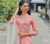 New South Indian tamil girl at Croydon city centre