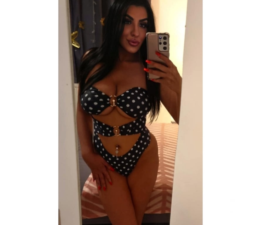 Escorts North West London Rayners Lane - North West London - Photos for SEXY SWEET NEW GIRL