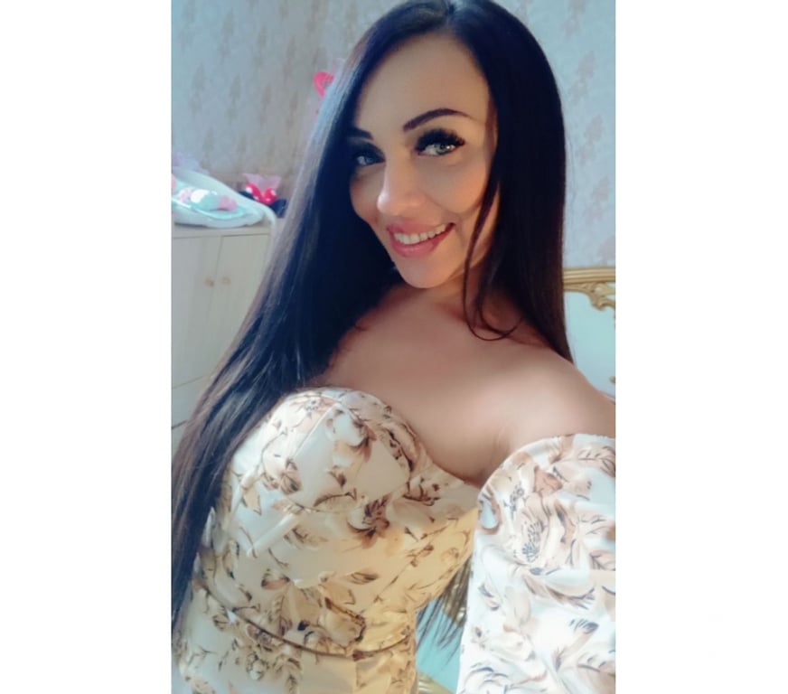 Escorts Barnet Edgware - Barnet - Photos for ❤️AMINA❤️Top-figure,Bombshell body❤️