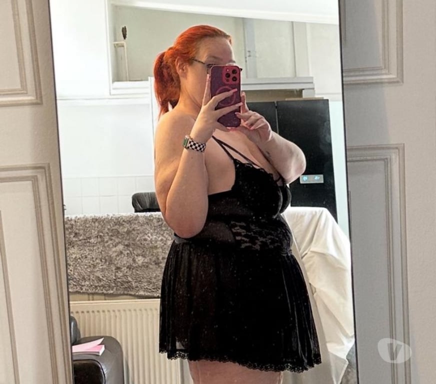 Escorts West Sussex Crawley - Photos for English Curvy Escort Available for incalls in Crawley