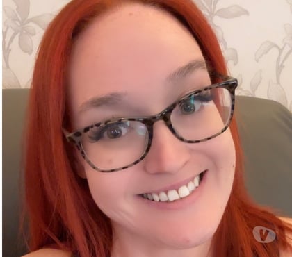 Escorts Maidenbower Crawley - Photos for English Curvy Escort Available for incalls in Crawley
