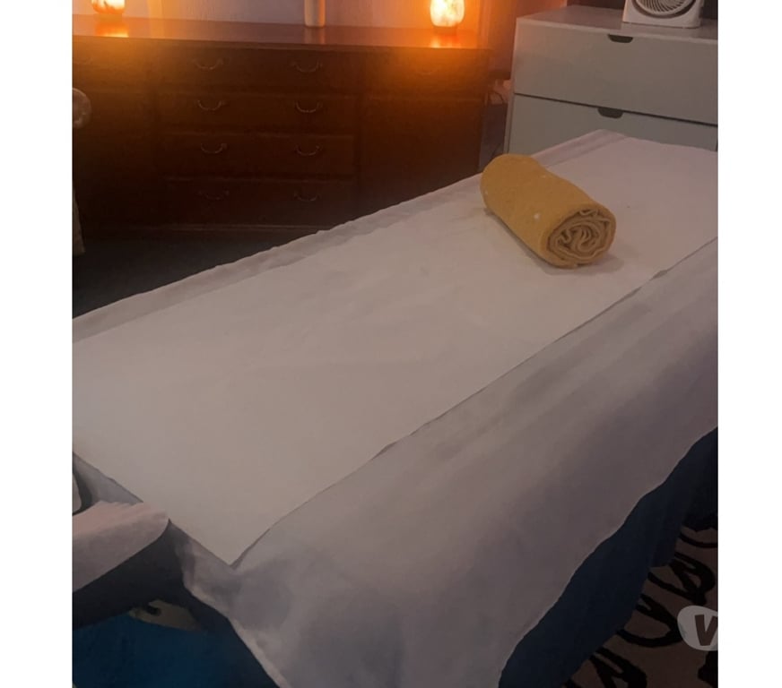 Full body massage Derbyshire Chesterfield - Photos for Rejuvenating Chinese massage in Chesterfield
