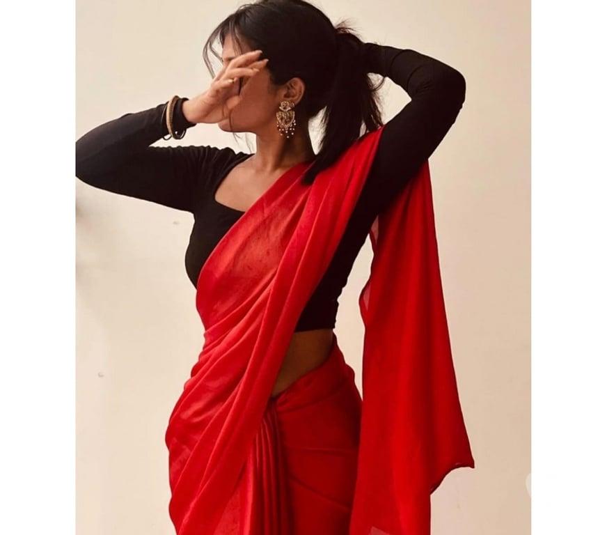 Escorts West London Hillingdon - Photos for South indian Roja New to Town ❤️