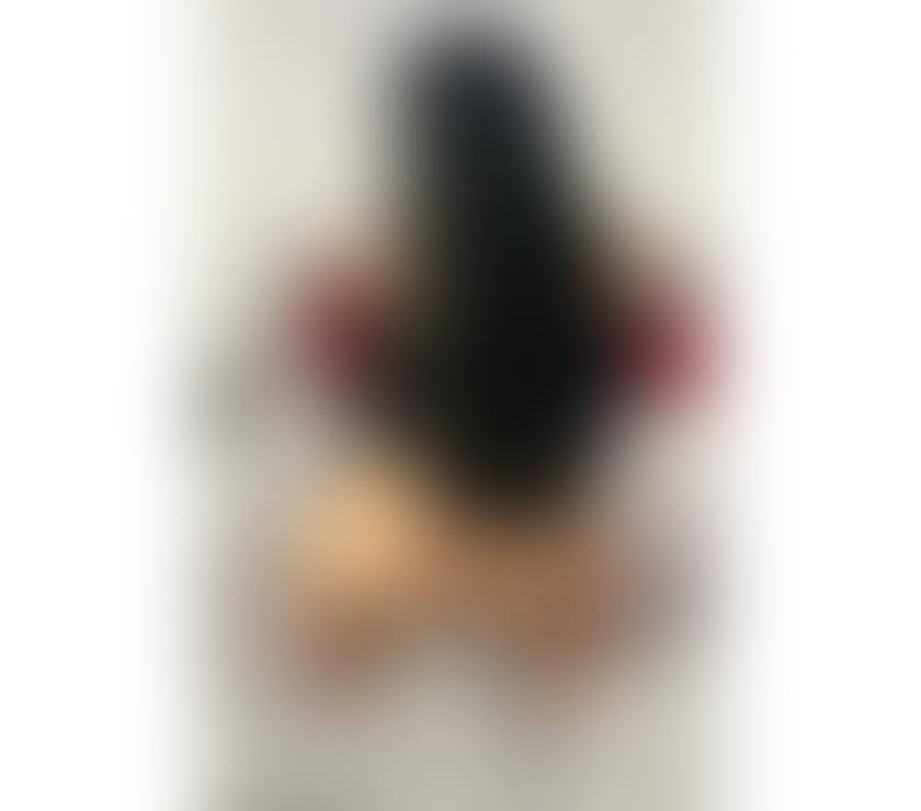 💋YOUNG & BEAUTIFUL- NEW IN TOWN 💋 CALL ME