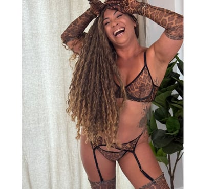 Duo Escorts & Erotic Massage Chafford Hundred Thurrock - Essex - Photos for Amanda sweet girl 40years old 🇧🇷massagen and partygirl