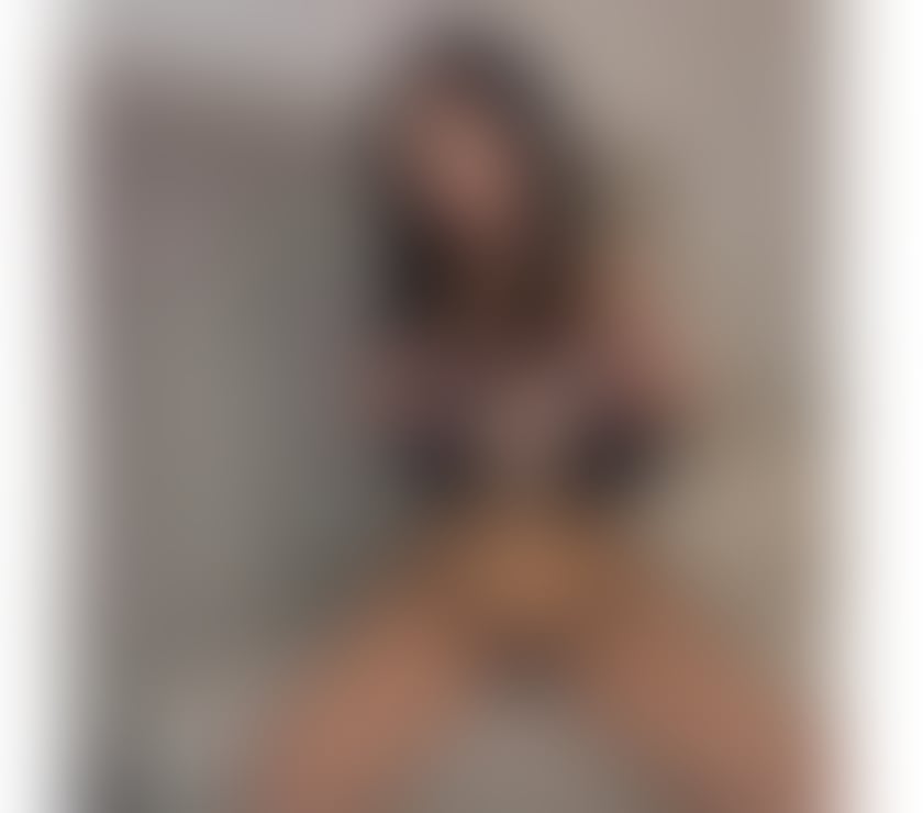 Escorts Huddersfield Kirklees - Photos for LORA NEW IN TOWN 💯BEST SERVICE NO RUSH