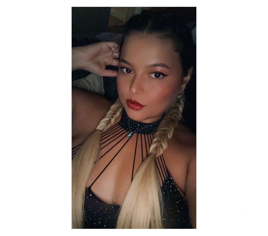 Escorts Hertfordshire Broxbourne - Photos for 🇧🇷BUSTY BRAZILIAN 🇧🇷🔝PARTYGIRL🔝