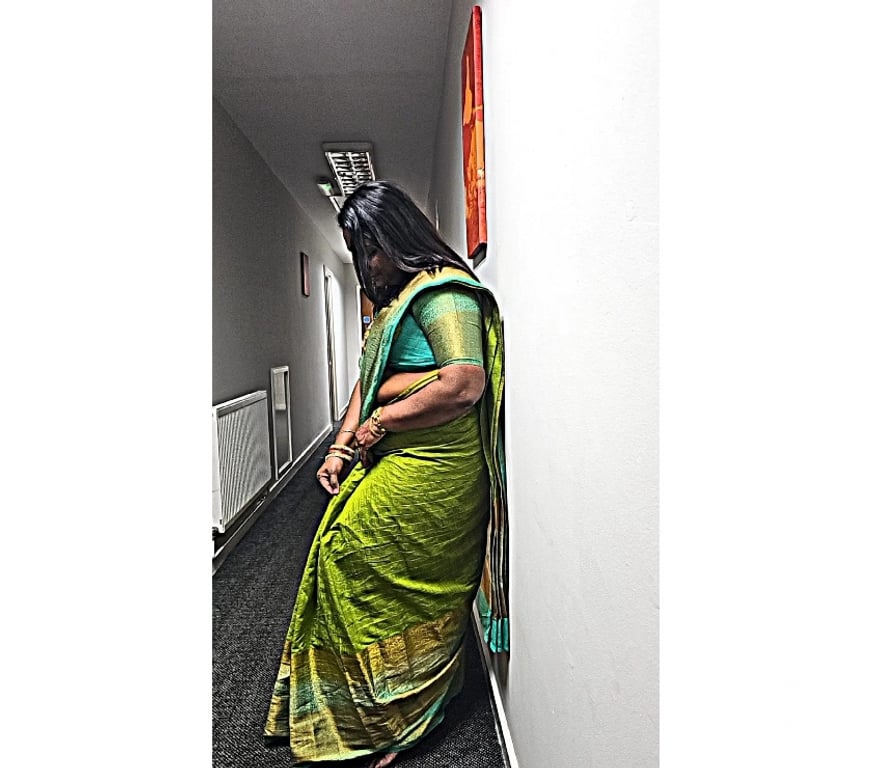 Escorts Leicestershire Leicester - Photos for Arti sexy south Indian tamil lady (LE1)