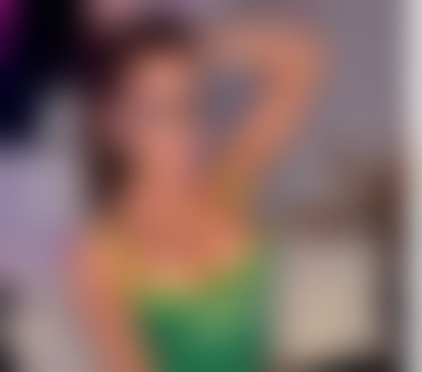 Escorts Aberdeen Bridge of Dee - Aberdeen - Photos for Hot escort in town available full night! Text me!