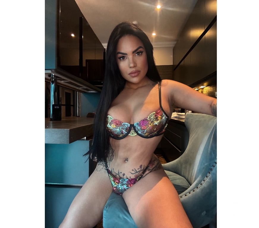 Escorts South West London Richmond upon Thames - Photos for 💥 RAYKA PARTY 💥🍾
