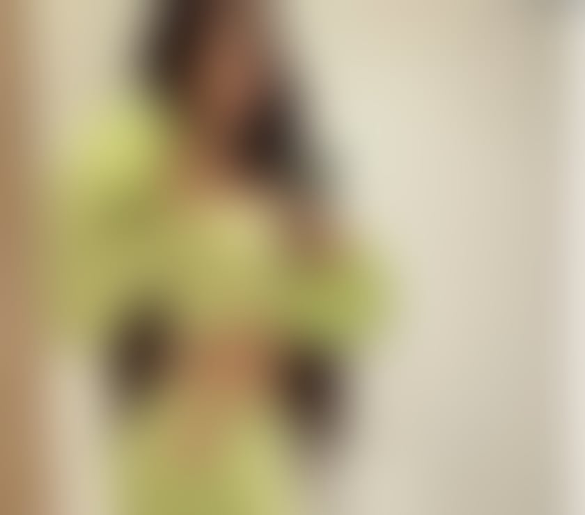 Escort Slough Town Centre Slough - Photos for Pakistani Party Girl in Slough Come today 24 7