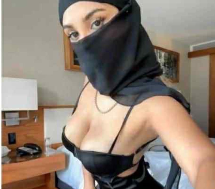 Escort Slough Town Centre Slough - Photos for Beautiful Pak Girl - No Rush Experience