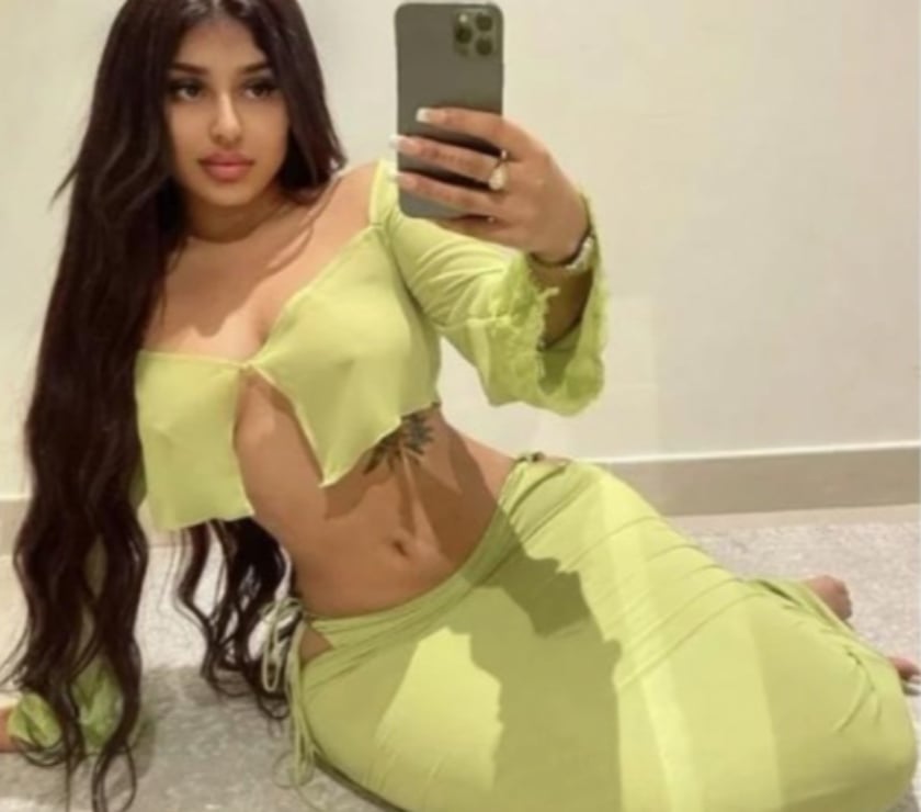 Escort Slough Town Centre Slough - Photos for Beautiful Pak Girl - No Rush Experience