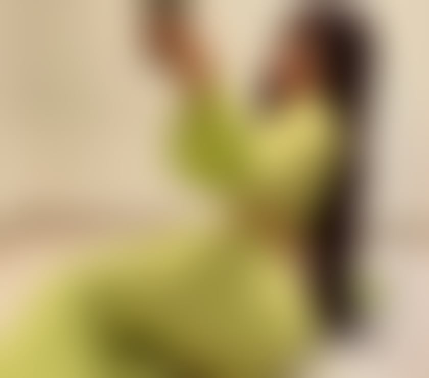 Escort Slough Town Centre Slough - Photos for Pakistani Party Girl in Slough Come today 24 7