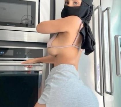 Escort Slough Town Centre Slough - Photos for Beautiful Pak Girl - No Rush Experience