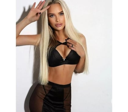 Escorts and Massages Dartford Town Centre Dartford - Photos for ❤️NEW PARTY GIRL 🔥ONLY OUTCALL