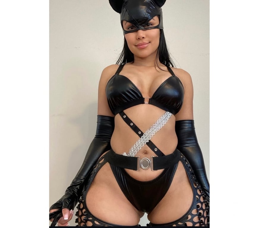 Escorts West Midlands Dudley - Photos for SEXY COLOMBIA FIRST TIME IN TOWN💕💕😍😍