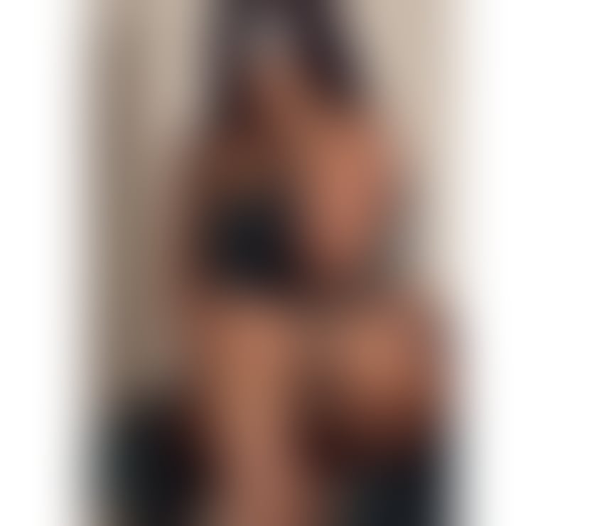 Trans Escorts Bradford City Centre Bradford - Photos for TS zamria Top & bottom plenty of 💦 3 nights only