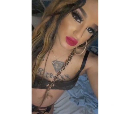 Transsexual Escorts Ashton-Under-Lyne Tameside - Photos for Bella best bj in best serv in town