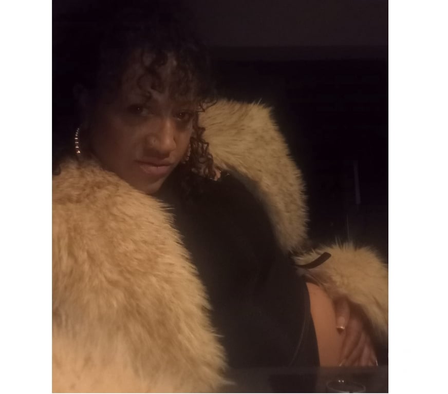 Escorts Nottinghamshire Nottingham - Photos for HEAD MISTRESS! Wet and wild! BJ QUEEN