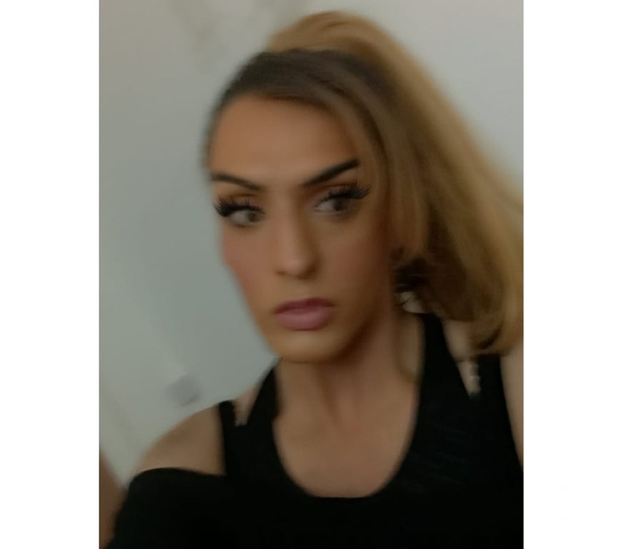 Escorts Nottinghamshire Nottingham - Photos for Petite British mixed lady - I love to party...