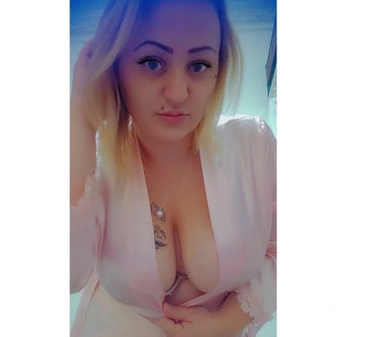 Escorts and Massages Stratford East London - Photos for 🩷🩷🩷Sara🩷🩷🩷