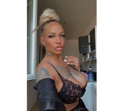Escorts and Massages Stratford East London - Photos for 🩷🩷🩷Bella🩷🩷🩷