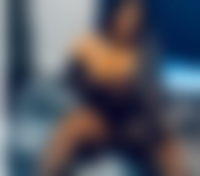 Escorts South East London Woolwich - South East London - Photos for Melek💋new in town😘💋party girl