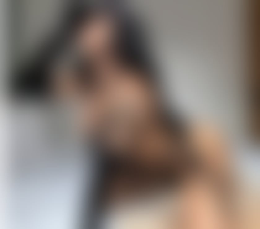 VICTORIA 🍾 Outcall 🍸 party girl 🖤