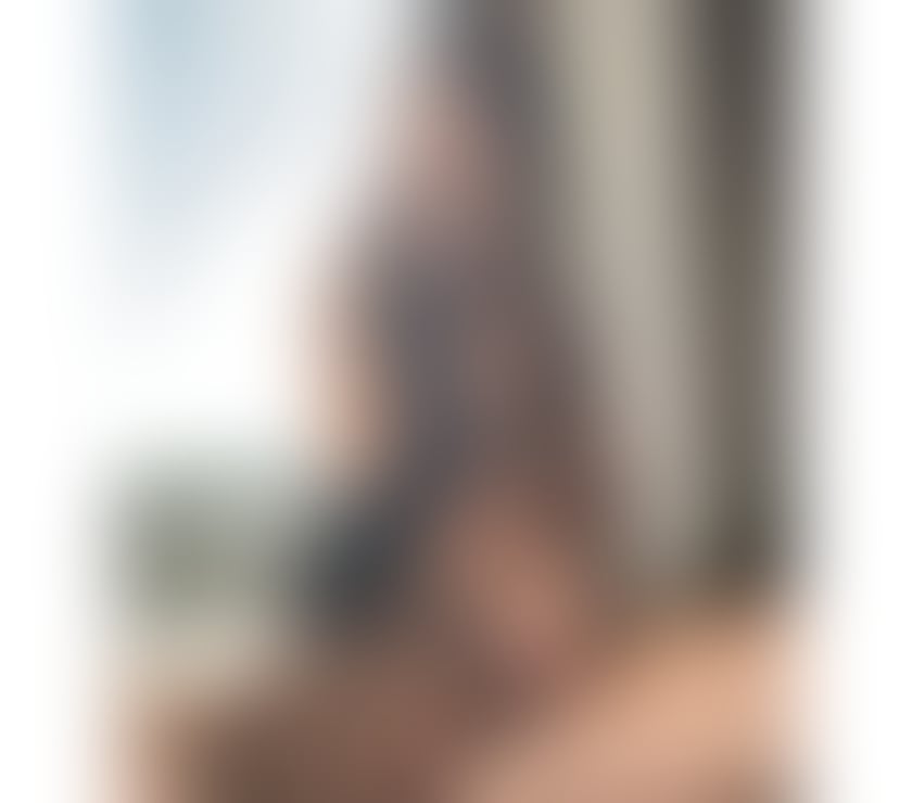 Escorts Dorset Bournemouth, Christchurch and Poole - Photos for PETIT SWEET COLOMBIAN HANNAH. THE QUEEN OF FETICH