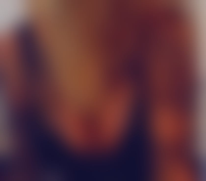 Escorts Greater Manchester Manchester - Photos for Bolonde Mature Milf to satify your every need NEW to Viva
