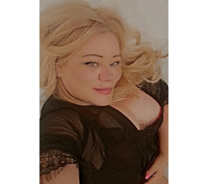 Escorts North London Ponders End - Enfield - Photos for Sexy Alexa party grils Best Milf ❤️❤️💋💯