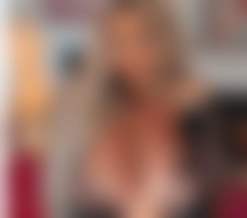 Escorts Crewe Cheshire East - Photos for Sara now here very nice only party