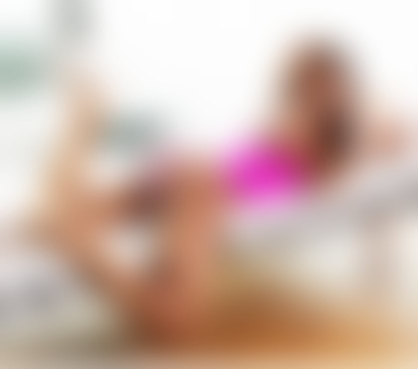 Escorts Greater Manchester Manchester - Photos for Relaxing Hand Oil Massage Body 2 Body Massage