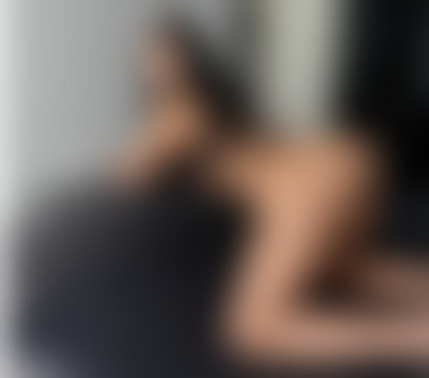 Escorts Buckinghamshire Milton Keynes - Photos for ELLA❤️NAUGHTY AND HOT BRUNETTE Partyy all night🫦🫦