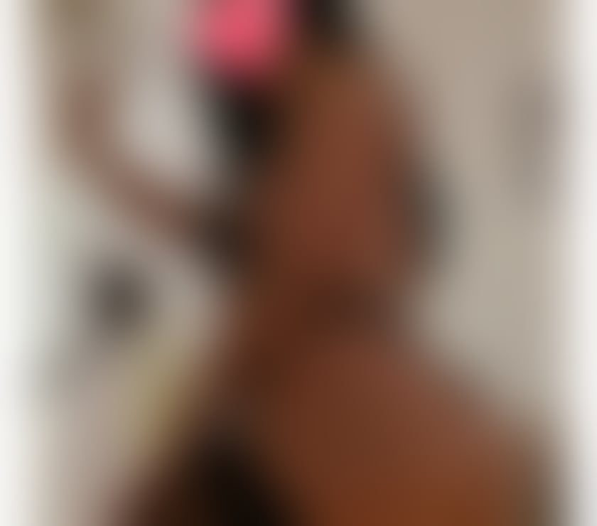 Escorts West Yorkshire Leeds - Photos for Roxana 💯New❌Best Escort🔝Incall🥂Party Girl