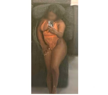 Escorts Greenwich South East London - Photos for 🌴MIA CARRIBEAN OUTCALL ONLY 🌴