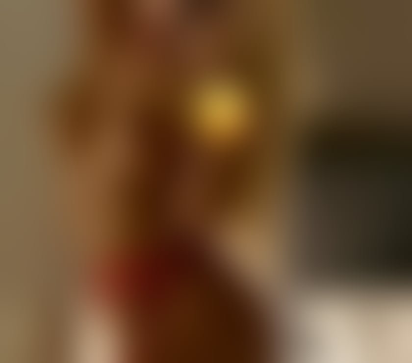 Escorts West Midlands Birmingham - Photos for New in town sexy blonde Latino Yasmin party 🔥🥂