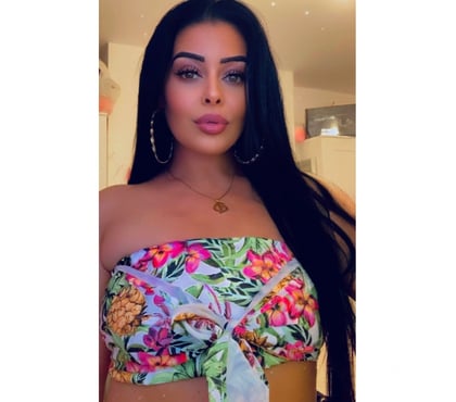 Escorts and Massages Watford Town Centre Watford - Photos for 🍒COME AND TASTE ME🍒