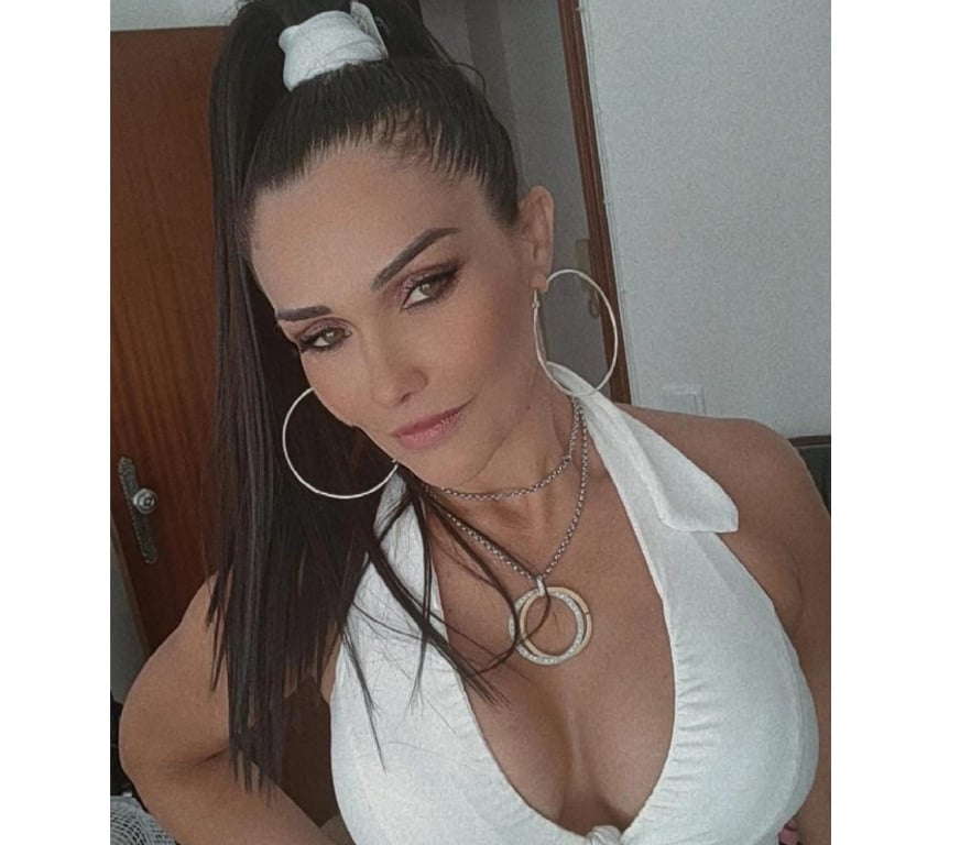 Escorts North London Seven Sisters Station - North London - Photos for π§π·π·πMaria Sexy Br Mature Β£40 15 Min π
