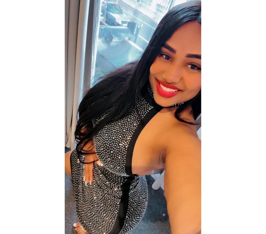 Escorts South East London Lewisham - Photos for Hi new sofyy for you city