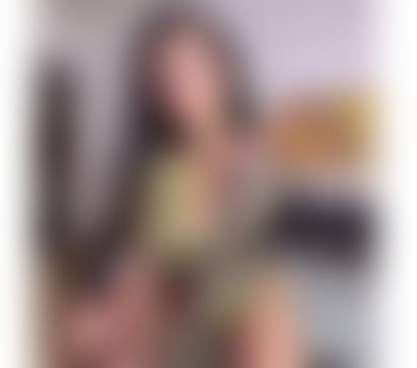 Escorts Woking Town Centre Woking - Photos for Just outcall🤎 new girl💋video confirmation