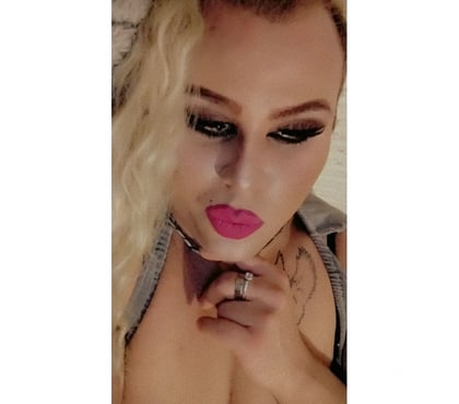 Escorts and Massages Harpurhey Manchester - Photos for Lora Lory Transgender VIP PARTY no rush