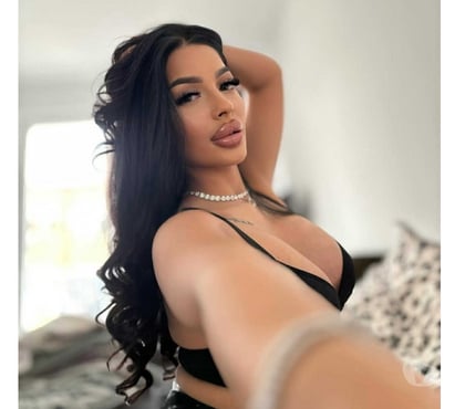 Escort Enfield Town Centre Enfield - Photos for EMMA! NEW IN TOWN! ONLY OUTCALL!
